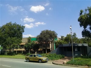 3106 m² Industrial space in City Deep