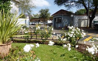 2 Bedroom Apartment in Groenkloof