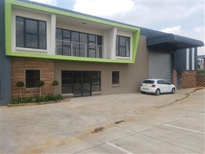 927 m² Industrial space in Chloorkop
