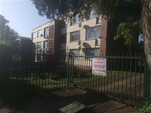 3 Bed Apartment in Clarendon