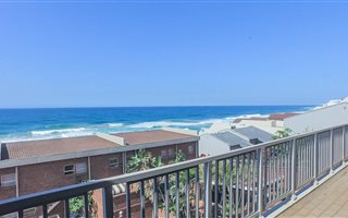 4 Bedroom Apartment in Shakas Rock