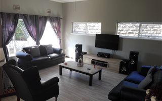4 Bedroom House in Dawncliffe