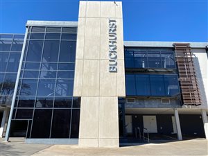 317 m² Office Space in Westville