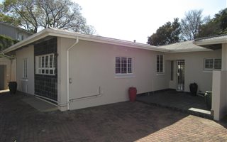 6 Bedroom House in Sandringham