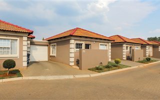 2 Bedroom Simplex in Pretoria North