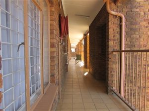 2 Bed Apartment in Brakpan Central