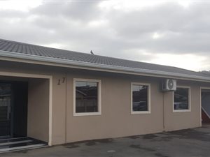 3 Bed House in Shastri Park