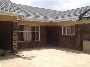 4 Bed House in Delmas