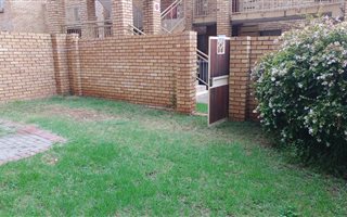 2 Bedroom Townhouse in Eco Park