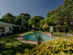 4 Bed House in Meerensee