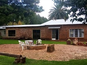 4 ha Farm in Tierpoort
