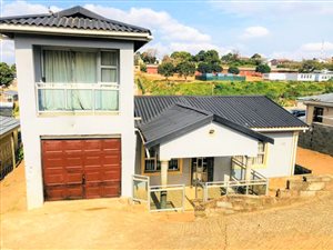 3 Bed House in KwaMashu