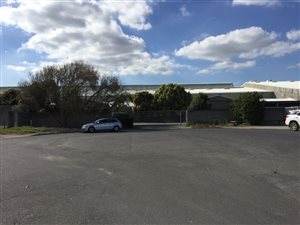 Commercial space in Ottery