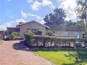 4 Bed House in Stanger Manor