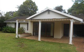 4 Bedroom House in Waterfall