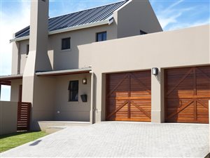 3 Bed House in Graanendal