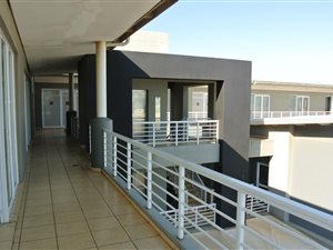 98 m² Commercial space in Ballito