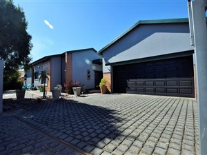 3 Bed House in Wierda Crest Estate
