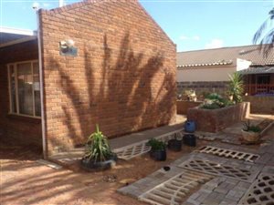 3 Bed House in Heidedal