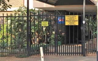 1 Bedroom Simplex in Weavind Park