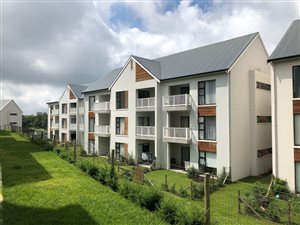 2 Bedroom Simplex in Emberton Estate