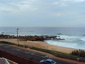 3 Bed Apartment in Umdloti Beach
