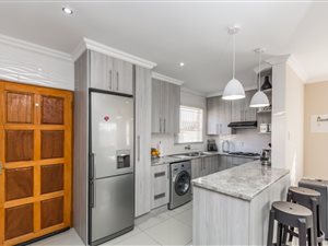 3 Bed House in Goudrand