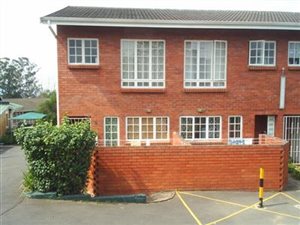 2 Bed Duplex in Prestbury