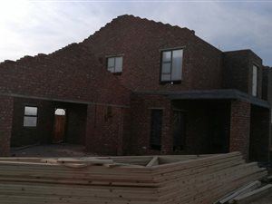 4 Bed House in Zambezi Manor Estate