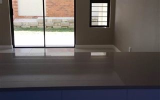 2 Bedroom Apartment in Kyalami Hills
