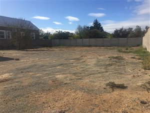 600 m² Land available in Oudtshoorn Central