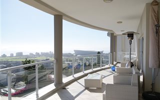 3 Bedroom Townhouse in Green Point