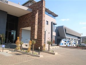 224 m² Office Space in Glen Erasmia