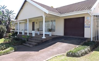 3 Bedroom House in Bellevue