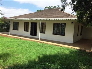 4 Bed House in Lincoln Meade
