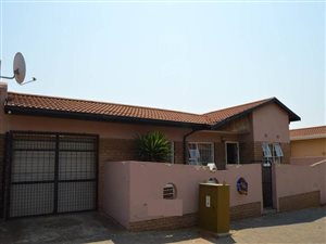 2 Bed House in Pageview