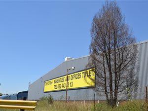 3821 m² Industrial space in Witfield
