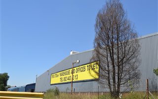 3821 m² Industrial space in Witfield