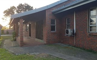 3 Bedroom House in Arboretum