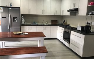 3 Bedroom Townhouse in Quigney