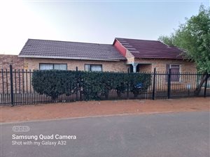 3 Bed House in Grasslands