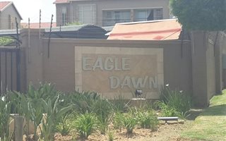 2 Bedroom Apartment in Laser Park
