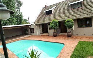3 Bedroom House in Wembley