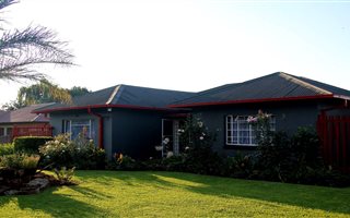 3 Bedroom House in Homelake