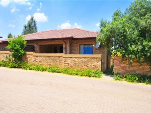 2 Bed Townhouse in Bergbron