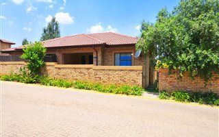 2 Bedroom Townhouse in Bergbron