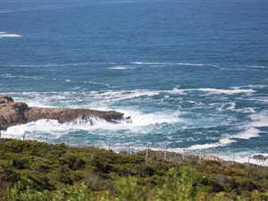 2430 m² Land available in Herolds Bay