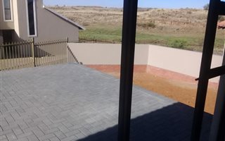 3 Bedroom House in Bayswater