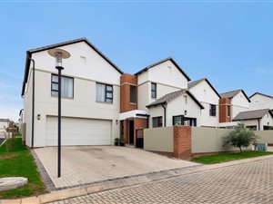 3 Bed House in Broadacres