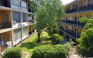 1 Bedroom Apartment in Randburg Central